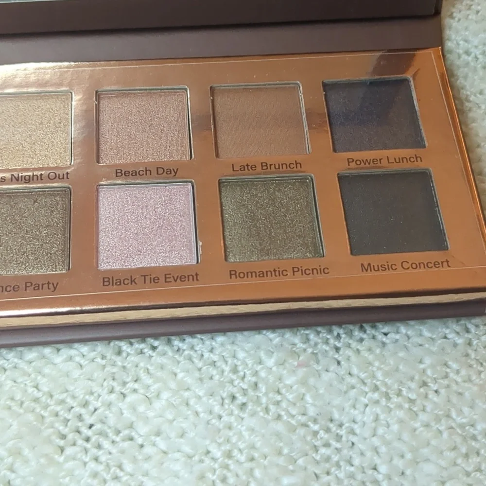 MALLY BEAUTY Best Dressed Lids Neutrals & Bolds, 14x12g/0.04